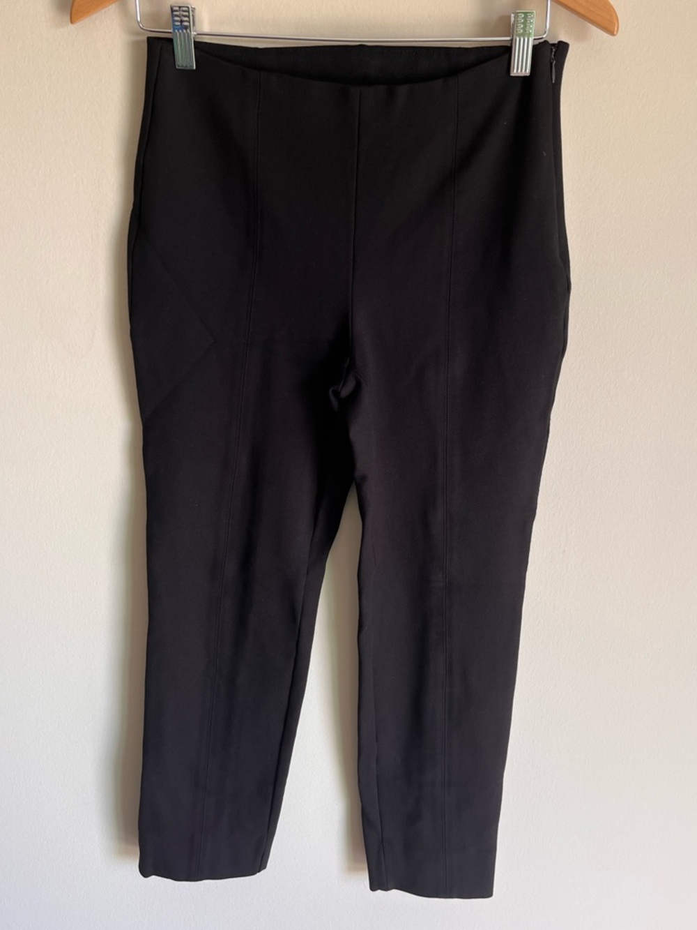 Quince Women’s Ultra-Stretch Ponte Pintuck Ankle Pant in Black Size Medium